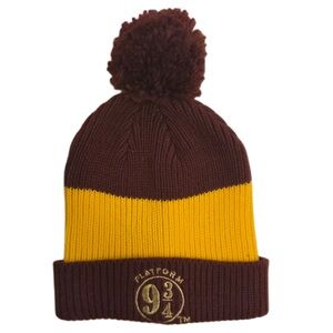 Harry Potter Kids Pom-Pom Beanie - Brown and Yellow